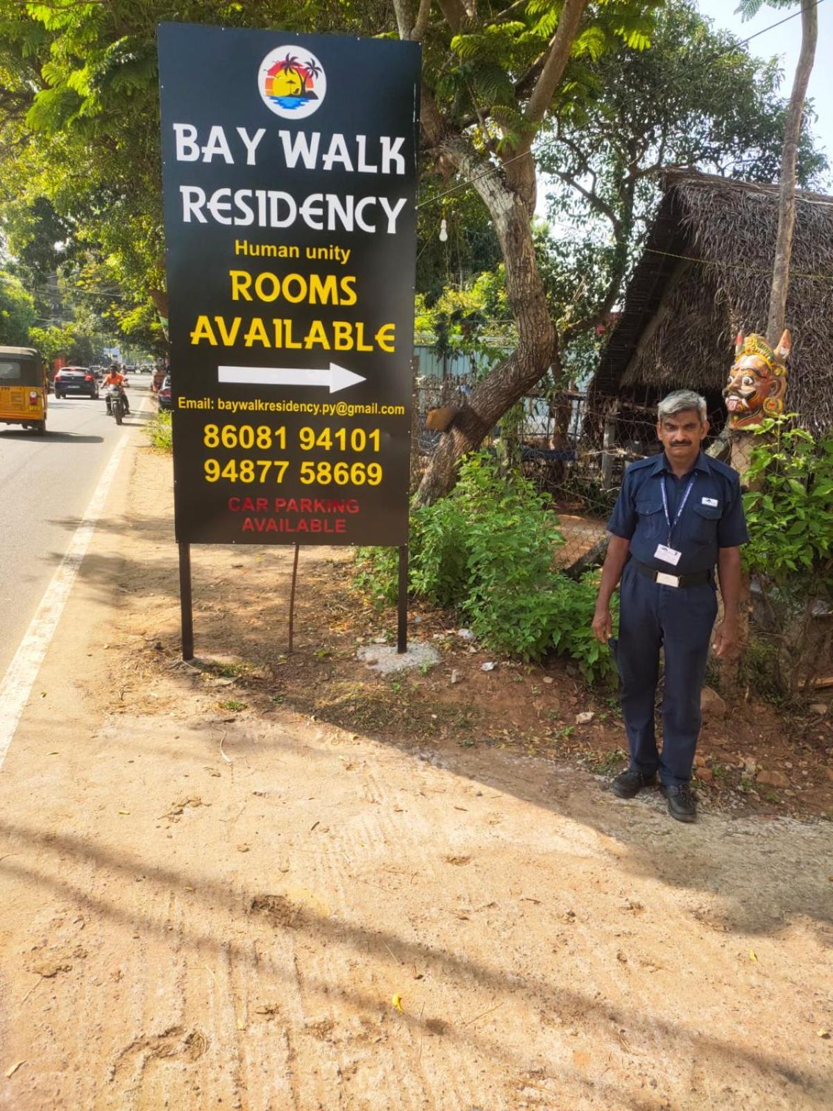 Hotel Bay Walk Residency à Auroville Extérieur photo